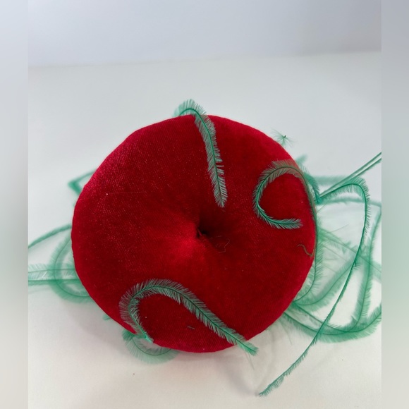 “Mrs.Grinch” Velvet Pumpkin Home Decor - Picture 6 of 6